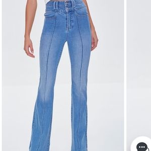 FOREVER 21 FLARE JEANS SIZE 30